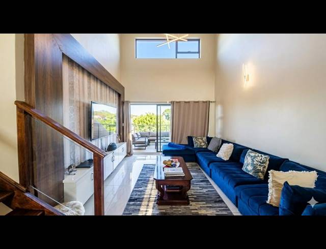 5 BEDROOM PROPERTY TO RENT IN UMHLANGA ROCKS